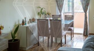 Apartamento mobiliado